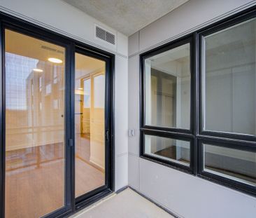 For Lease - 3250 Carding Mill Trail Unit# 401, Oakville, Ontario - Photo 1