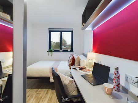 1 Bed Student Accommodation - Photo 4