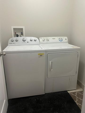 For Lease - 10 Dufay Road Unit# Upper, Brampton, Ontario - Photo 5