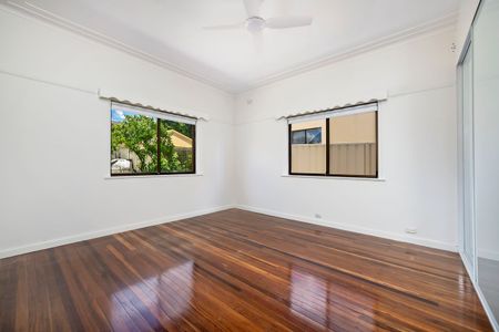 Freshly presented home in Campsie - Photo 3