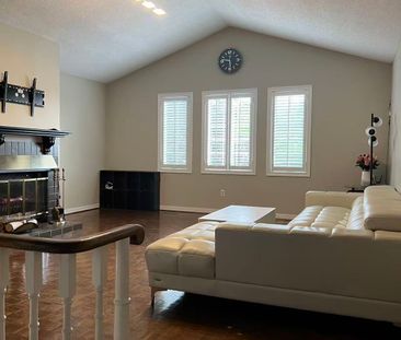 For Lease - 1009 Meadowridge Crescent Unit# 2nd B, Pickering, Ontario - Photo 2