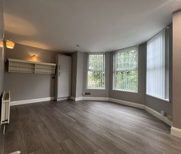 Flat 3, 6 Glandore Avenue, Belfast, BT15 3FB - Photo 6