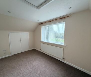 Eastmoor Park Crescent, West Cross, Swansea, SA3 - Photo 4