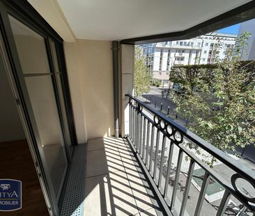 Location Appartement 4 pièces 86m² PUTEAUX 92800 - Photo 6