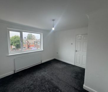 3 bedroom House To Let - Photo 5