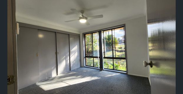 Single Level Home - Photo 1