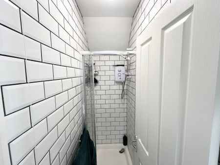 Park Hill Road, Birmingham, Harborne - Photo 2