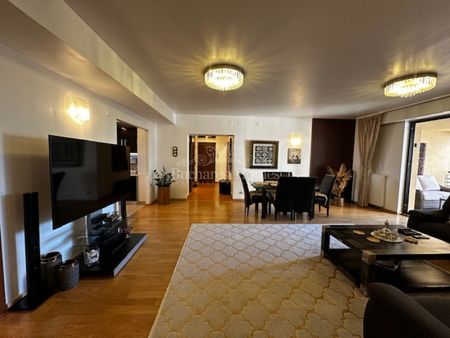 Practical Three Bedrooms, East Floreasca - Photo 3