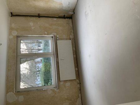 Charmante 3-Zimmer-Etagenwohnung in Gelsenkirchen  Naturnahes Wohnen mit Tageslichtbad - Photo 4