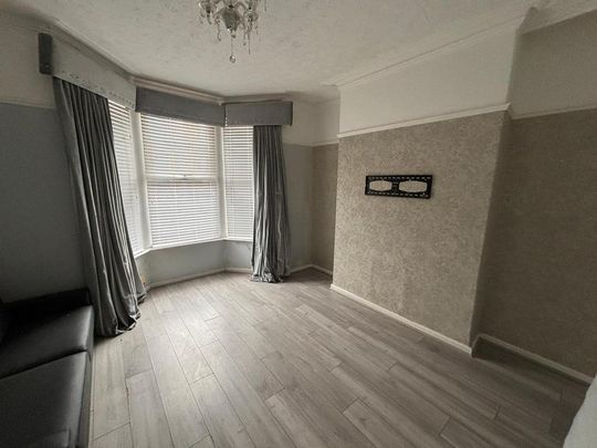 3 bedroom terraced house to rent - Photo 1