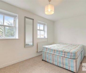 4 bedroom townhouse to rent - Photo 1