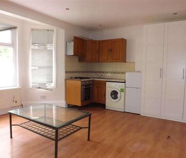 Uxbridge Road (first Floor One Bed Studio Flat), Hanwell, West Eali... - Photo 3