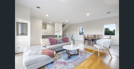 THREE BEDROOM DELIGHT - Photo 3