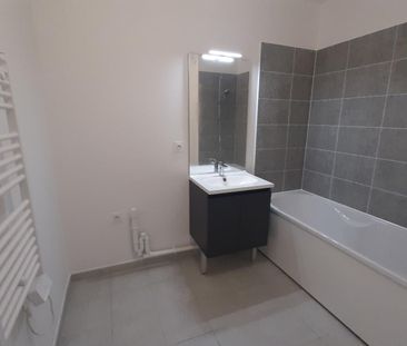 location Appartement T3 DE 61.89m² À CHAMPS SUR MARNE - Photo 4