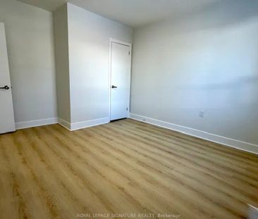 293 Glebemount Avenue #Main - Photo 5