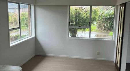 Perfect Papatoetoe Property -- VEIWING TODAY 14/05, AT 3.00PM - Photo 5
