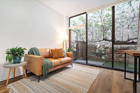 Spacious Ground-Floor Sensation with Alfresco Living - Photo 3