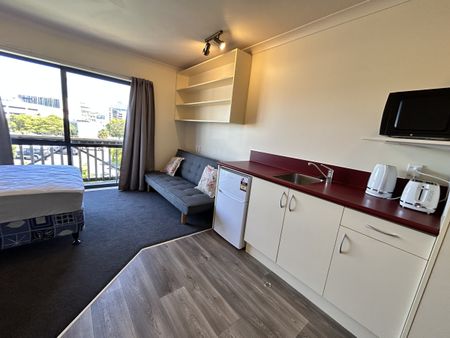 *** Furnished Accommodation *** - Photo 2