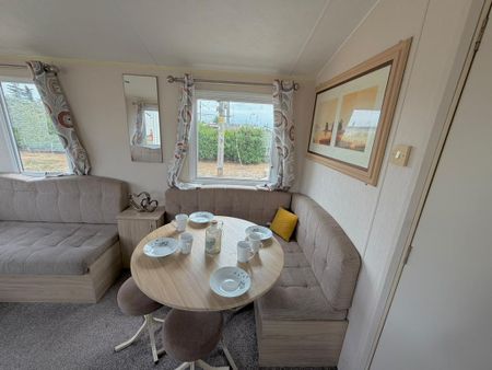 2 bedroom static caravan to rent - Photo 3