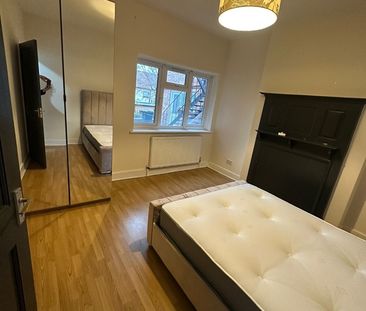 2 Bed Flat, Ealing Park Mansions, W5 - Photo 5