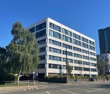1 Bed Flat, Manchester, M16 - Photo 3