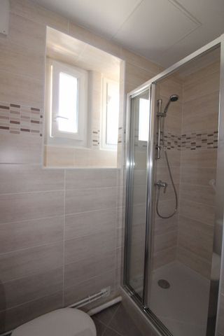 Location Appartement 2 pièces 41m² - Photo 2