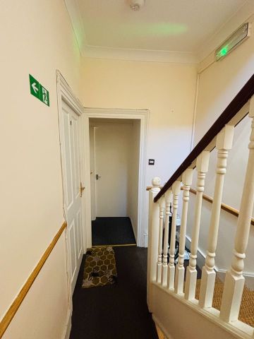Room in a Shared House, Natal Road, SW16 - Photo 5