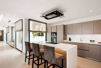 Luxury Villa for rent in Benahavís, Andalusia