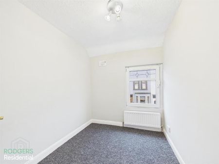 12 Glencairn Street, Belfast, BT13 3LU - Photo 5