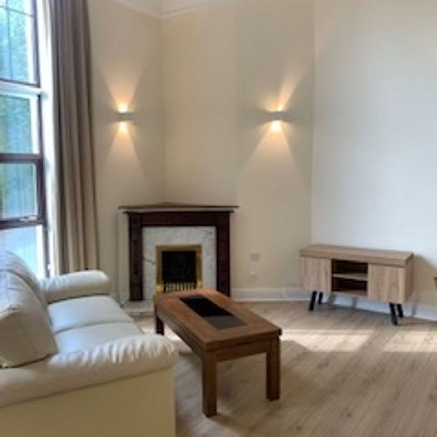 Apartment 6,Beechfield House,Kincora Park,Dublin 3, Clontarf, Dublin 3 - Photo 1