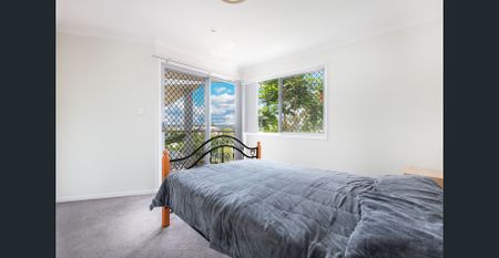 Executive Townhouse in Morningside - Photo 4