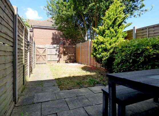 2 bedroom house to rent - Photo 1