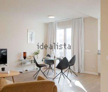 Alquiler de piso en Calle Poeta Muñoz Rojas, 5 - Photo 4