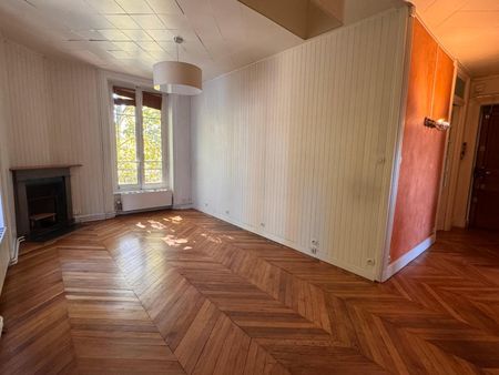 Location Appartement 3 pièces 63m² LYON 4ème - Photo 5
