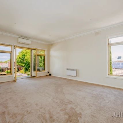 2 Bed, 1 Bath - Photo 1