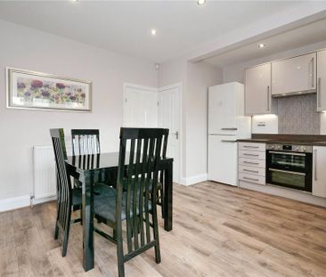 3 bedroom semi-detached house to rent - Photo 6