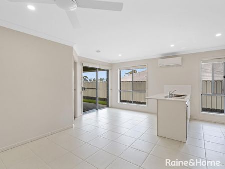 Modern Low Maintenance Duplex - Photo 2