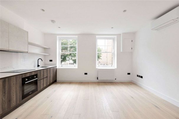 Bright and spacious 1 bedroom home with a private terrace. - Photo 1