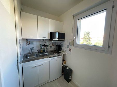 APPARTEMENT MEUBLE - STUDIO - EVREUX quartier Saint-Michel (27000) - Photo 5