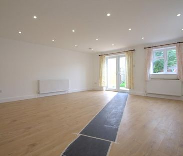 Burleigh Gardens, Ashford, Middlesex,TW15 - Photo 1