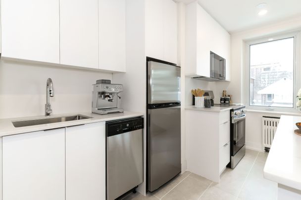 For Lease - 49 Glen Elm Avenue Unit# 210, Toronto, Ontario - Photo 1
