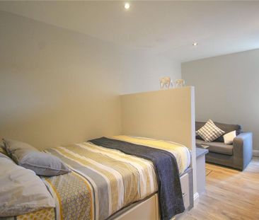 Studio to rent - Photo 5