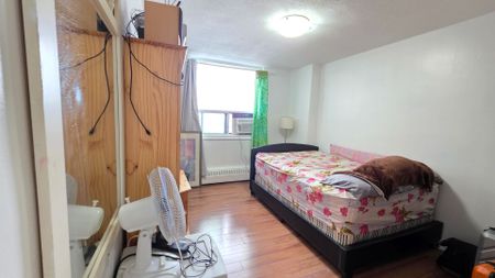 For Lease - 180 Markham Road Unit# 921, Toronto, Ontario - Photo 4