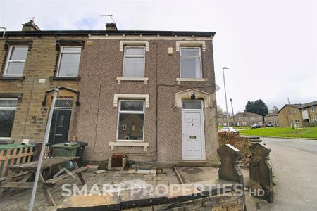 2 bedroom end of terrace house to rent - Photo 5
