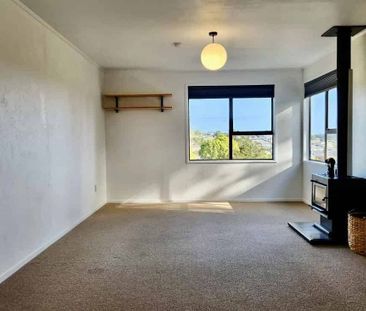 Charming 3 Bedroom House in Glen Eden - Photo 5