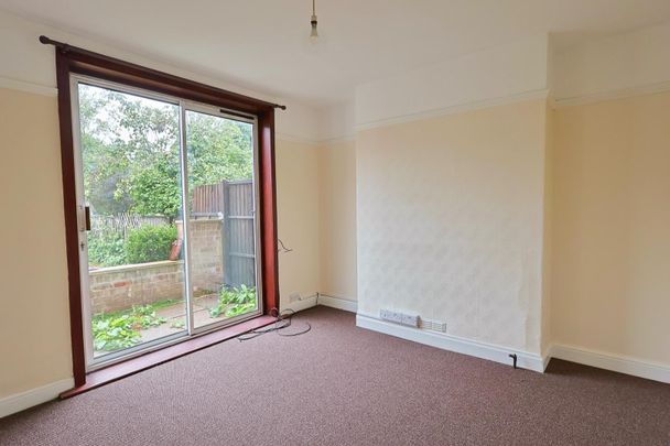 Glendower Avenue, Coventry - Traditional 3 Bedroom Mid Terrace - Photo 1