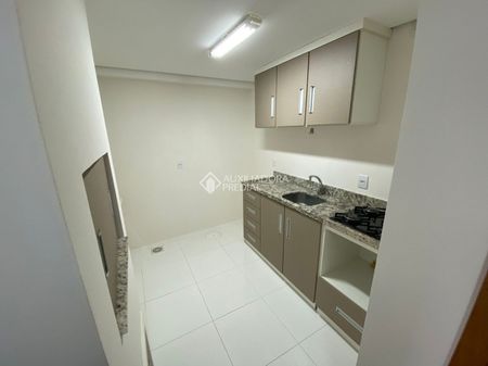 Apartamento com 1 quarto e 59m² para alugar em Avenida Central, Gramado. - Foto 3