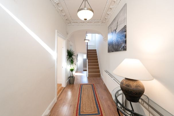 George's Street Upper, Dun Laoghaire, Co. Dublin, A96 H9X4 - Photo 1