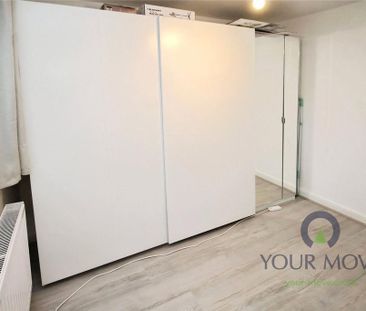 2 bedroom end of terrace house to rent - Photo 4