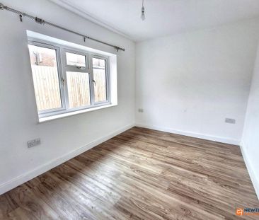 2 bedroom bungalow to rent - Photo 2